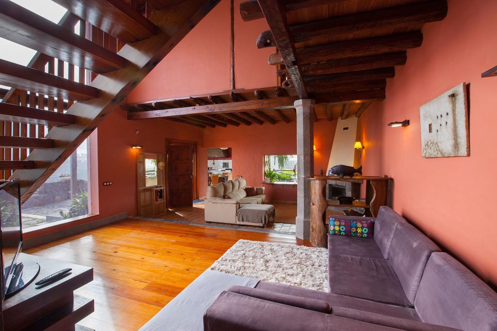Mountain Hideaway House In Moya Βίλα Εξωτερικό φωτογραφία